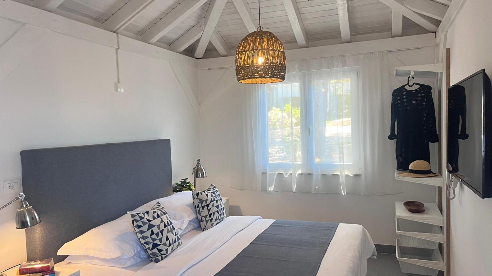 Waterman Beach Village Супетар Стая снимка