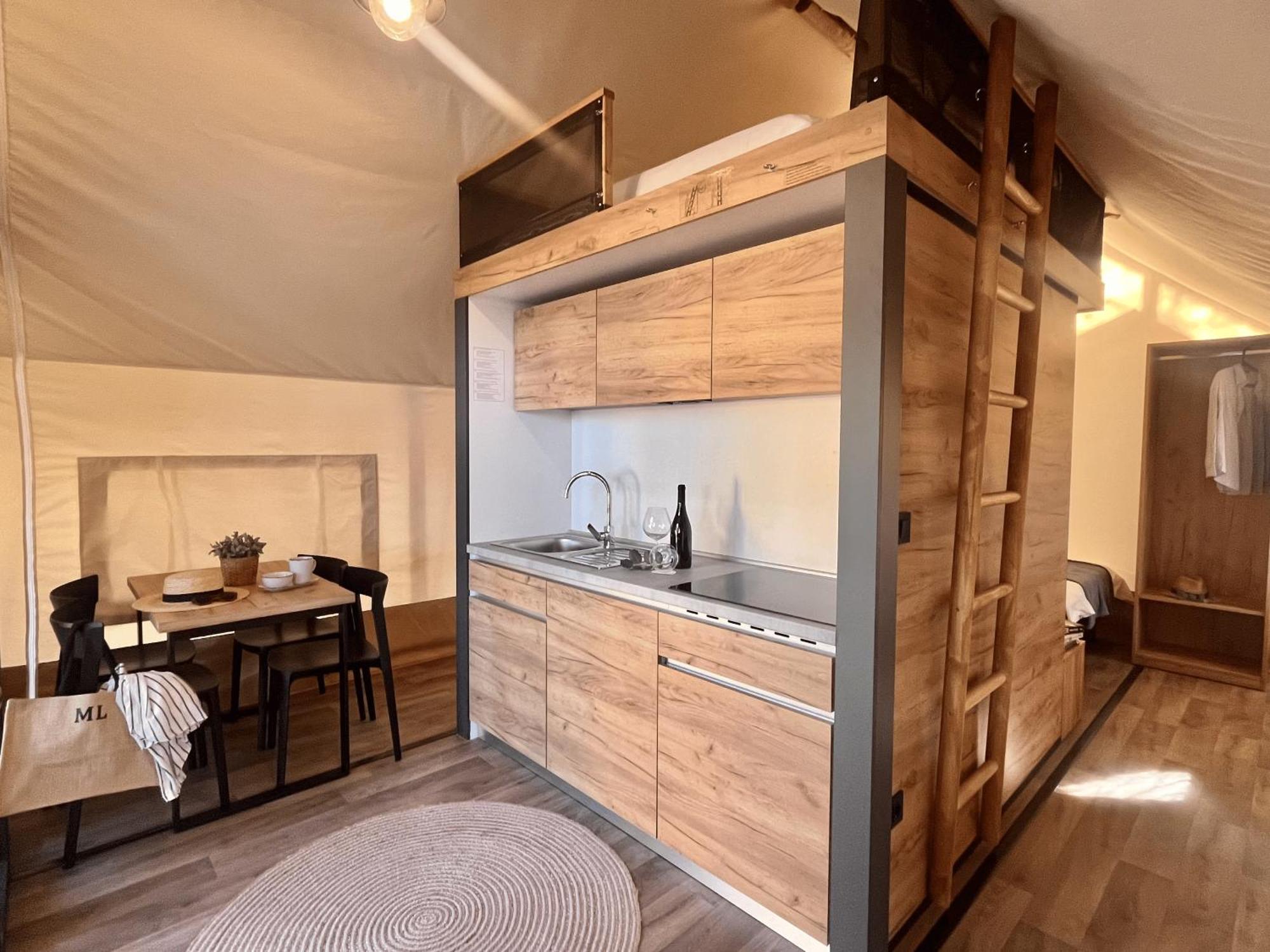 Waterman Beach Village Супетар Екстериор снимка